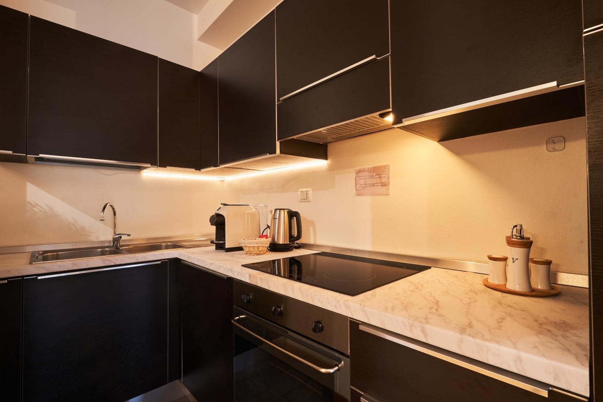 Gallery Suite The Turin Center Apartment 5 Floor, Free Garage, Big Terrace Екстериор снимка