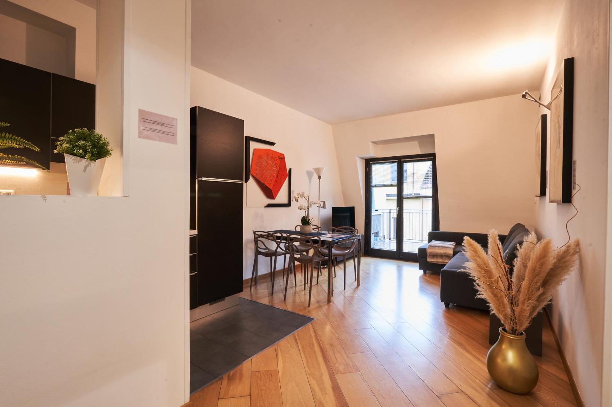 Gallery Suite The Turin Center Apartment 5 Floor, Free Garage, Big Terrace Екстериор снимка