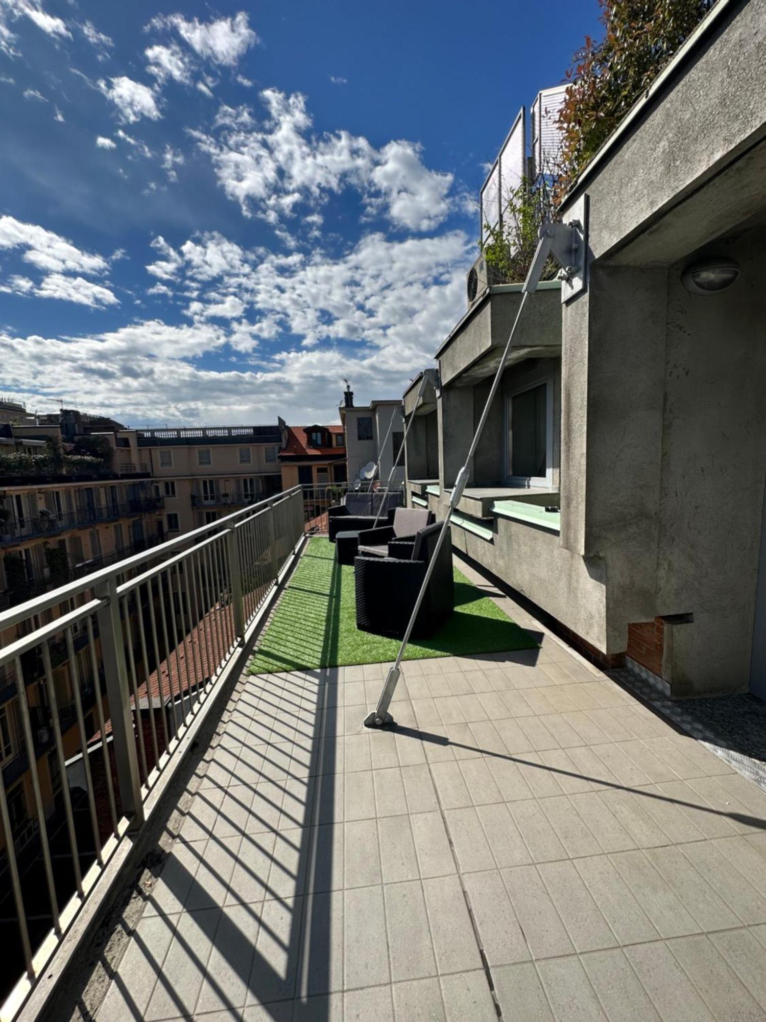 Gallery Suite The Turin Center Apartment 5 Floor, Free Garage, Big Terrace Екстериор снимка
