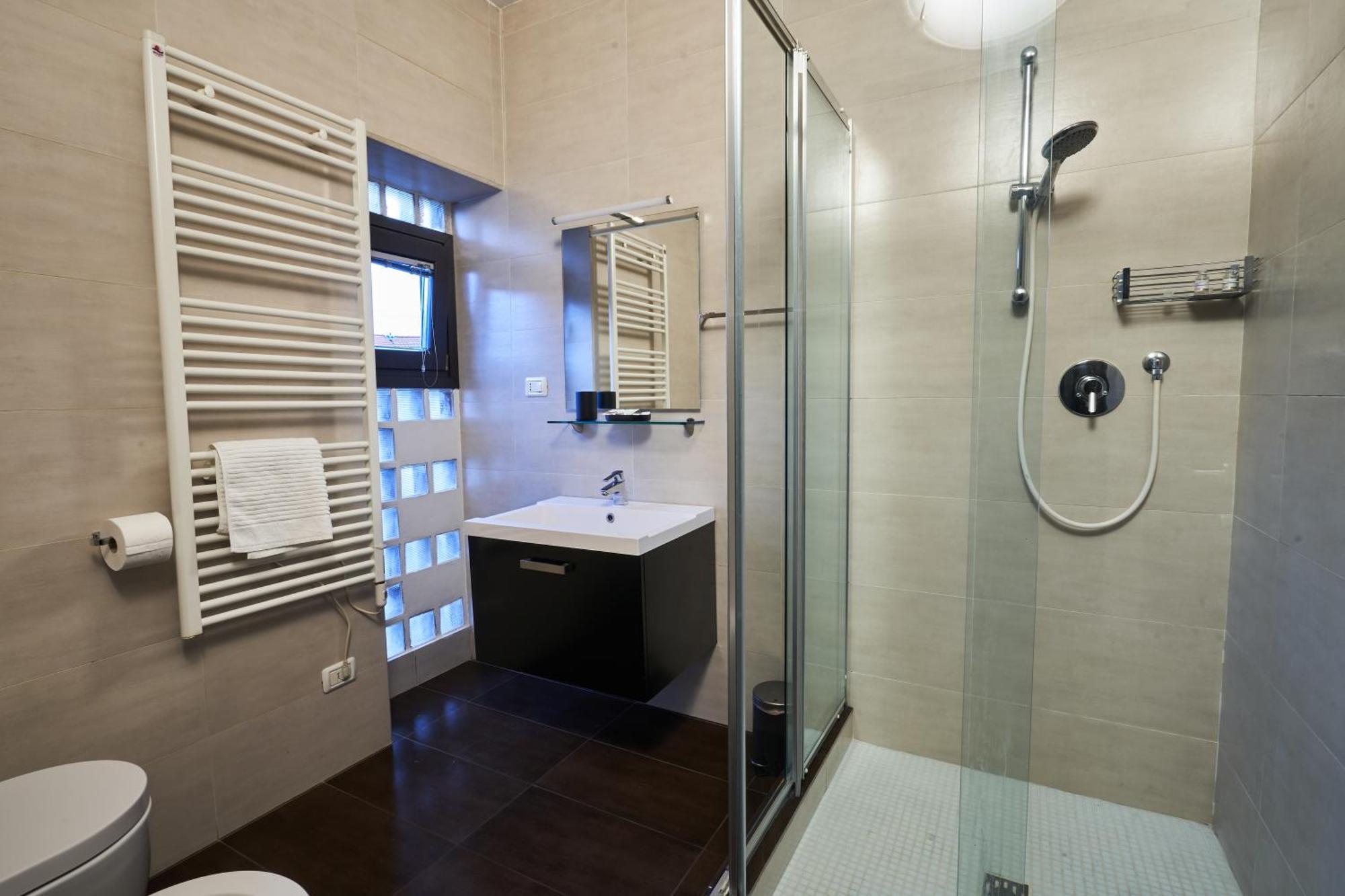 Gallery Suite The Turin Center Apartment 5 Floor, Free Garage, Big Terrace Екстериор снимка
